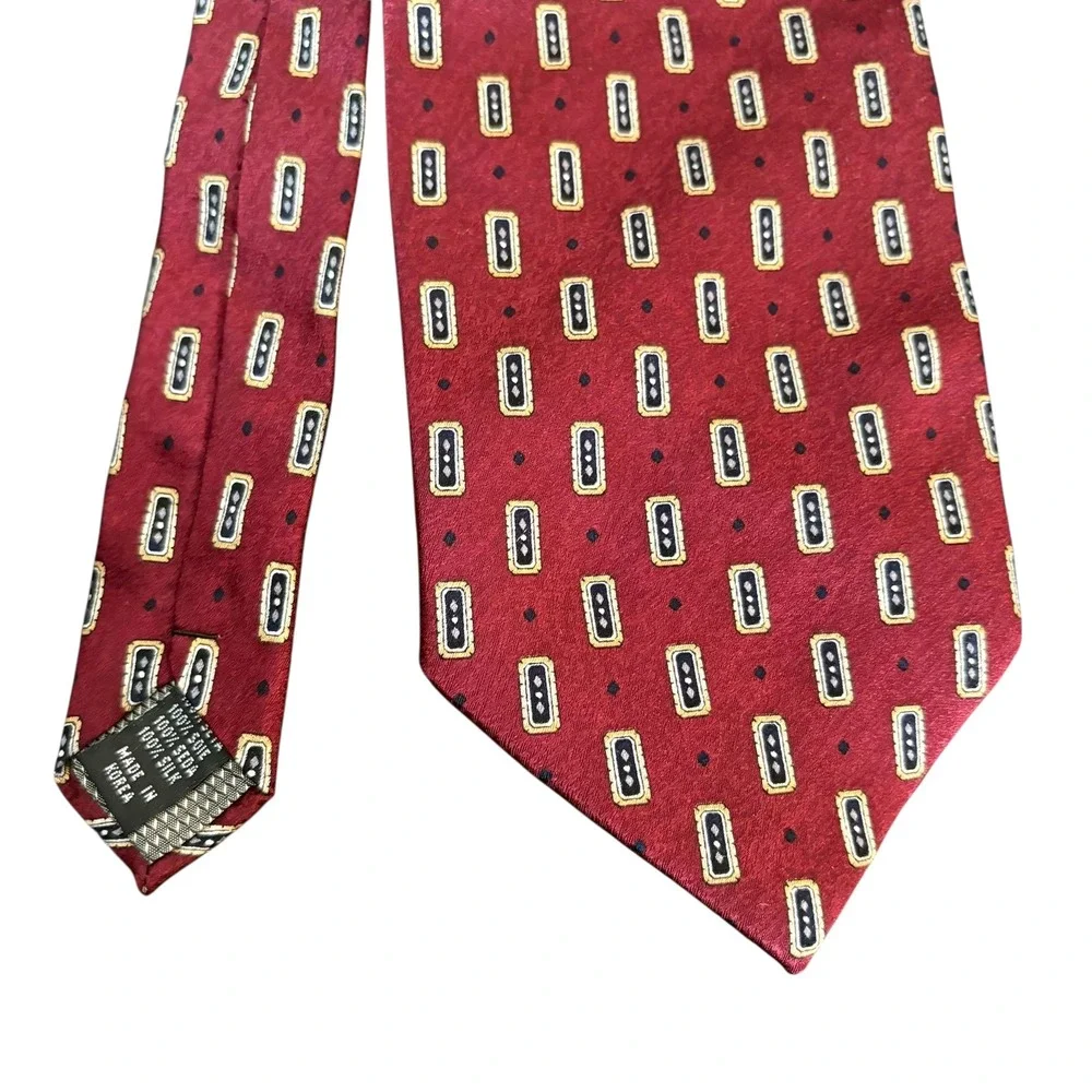 Di Moggio men's necktie tie burgundy gold 100% silk made in‎ Korea geometrical
